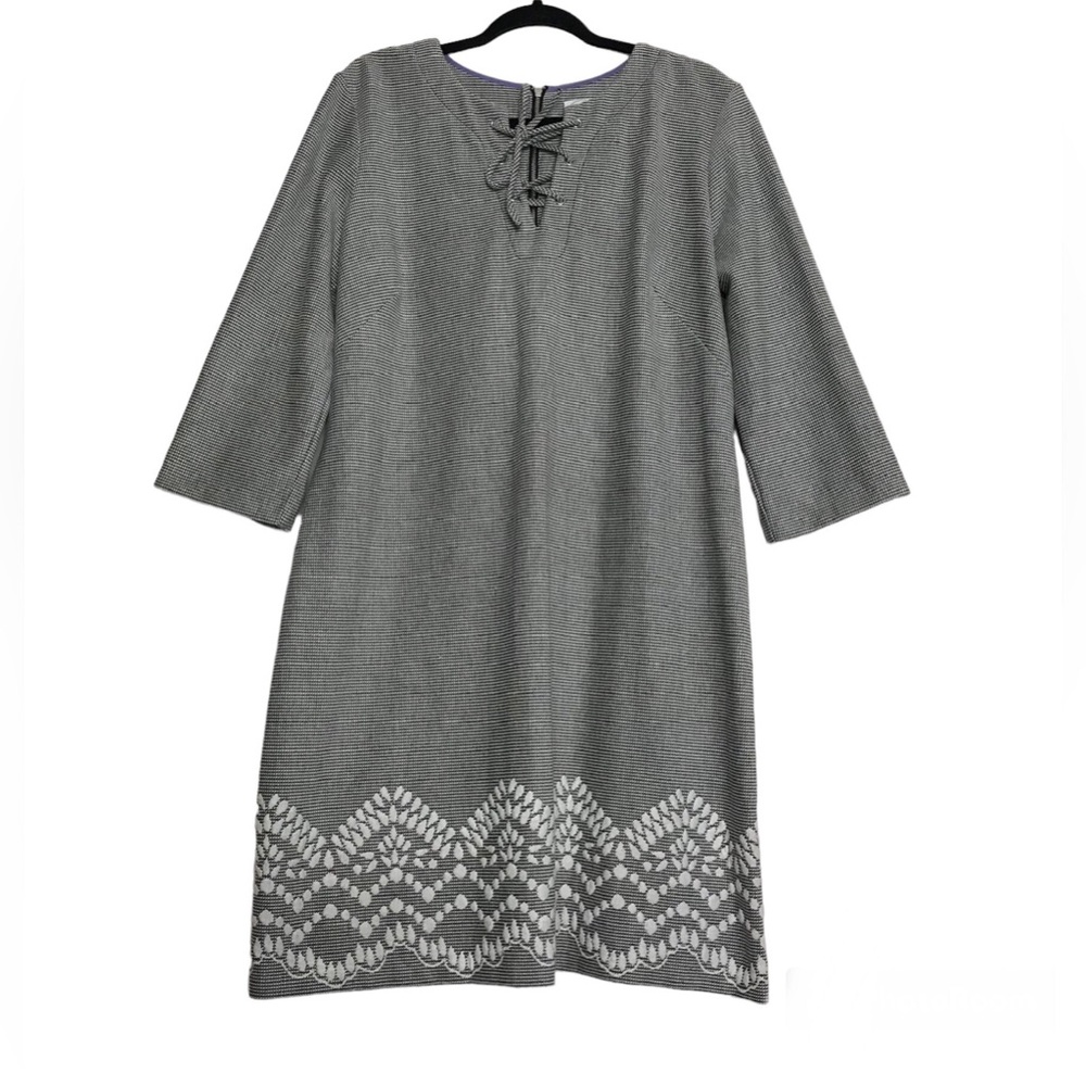 Violet Weekend Gray Houndstooth Lace Up Embroidered Shift Dress Size XL Office